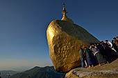 Myanmar - Kyaikhtiyo Pagoda, the Golden Rock 